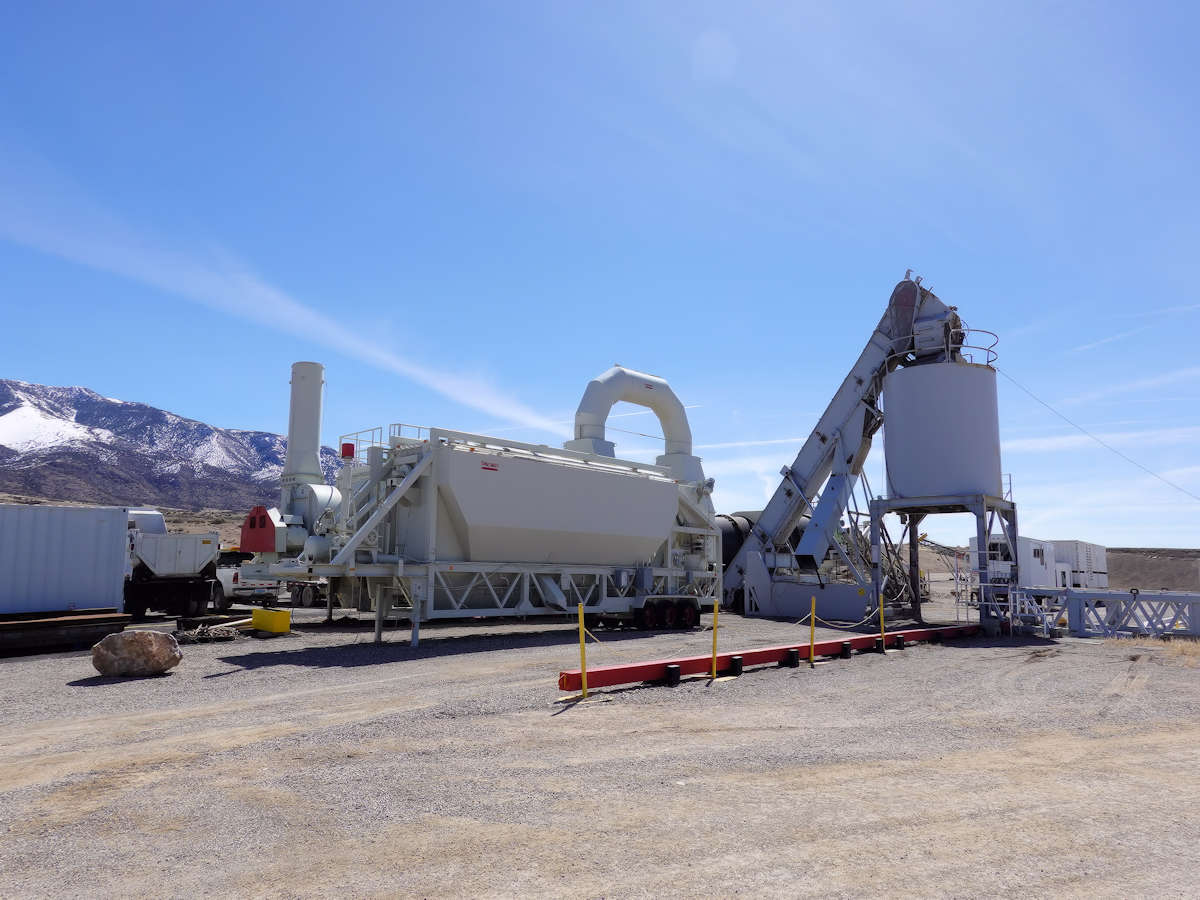 Cedarapids 8835 Portable Drum plant